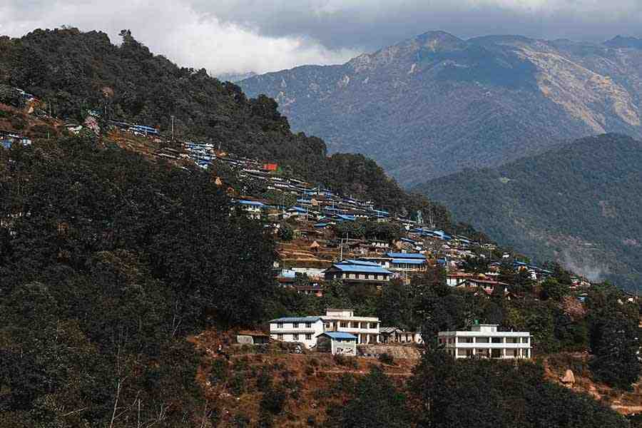
	Darjeeling Tour Packages Under 10,000 with Flight – Affordable Romantic Getaway
